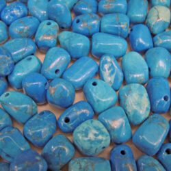 Μπλε (χρωματισμένος) Χαολίτης βότσαλο με τρύπα