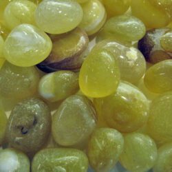 Κίτρινος Όνυχας βότσαλο