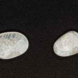 Transparent palm quartz 1