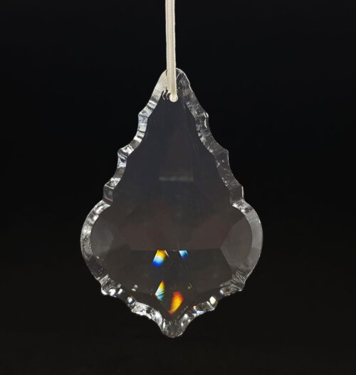 Crystal leaf with hole